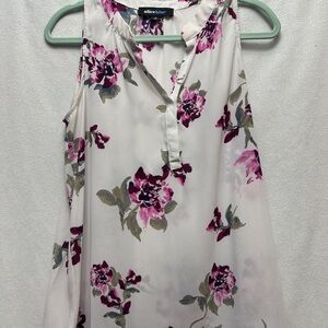 Alice Blue Floral Sleeveless Top - Pink and White